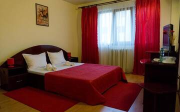 Фото номера Двухместный номер с 1 кроватью Отель Hotel Dacor г. Орэштие 11